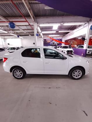 RENAULT LOGAN 1.0 12V SCE FLEX ZEN MANUAL RENAULT LOGAN 1.0 12V SCE FLEX ZEN MANUAL